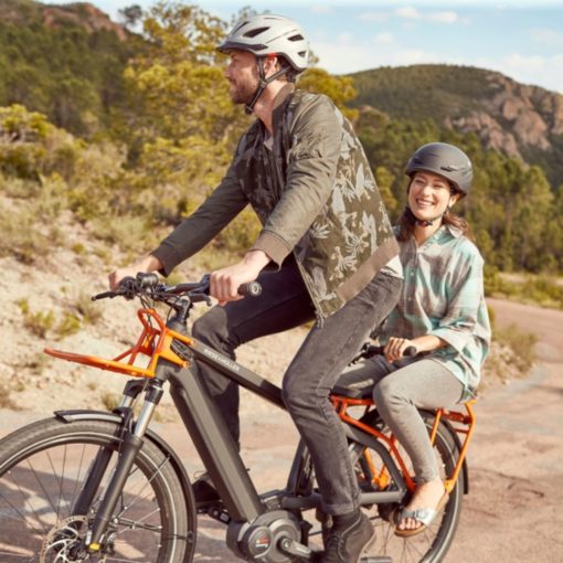 Velo electrique pour transport d'enfants et matériel - Riese and Müller Multicharger - boutique atelier appebike ajaccio en Corse - ebike market - blanc avec siege pour 2 enfants - siège arrière - Black