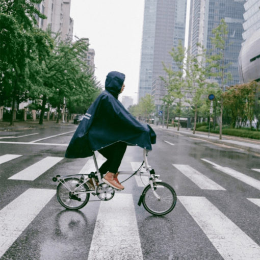 The Peoples Poncho 3.0 Hardy Black – Image 4